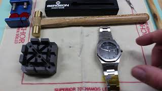 How to Remove a Link from a Cotter Pin Style Watch Bracelet