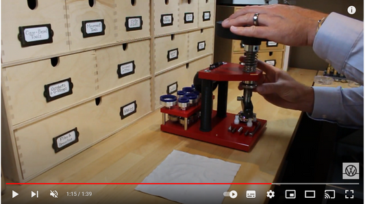How to open a Screwback Watchcase with a Horotec Maxipress Case Opener