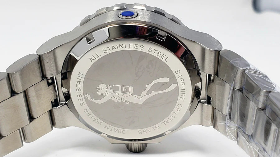 300M Diver White Mother of Pearl